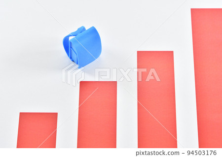 Image of education expenses with graph and school bag Image of education expenses with graph and school bag 94503176