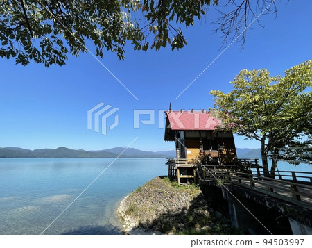 田澤湖浮木神社 94503997