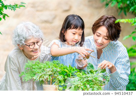 三代家庭園藝 94510437