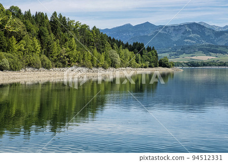 Liptovska Mara dam, Slovakia, travel destination Liptovska Mara dam, Slovakia, travel destination 94512331