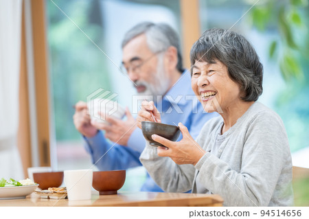 高級夫婦吃 94514656