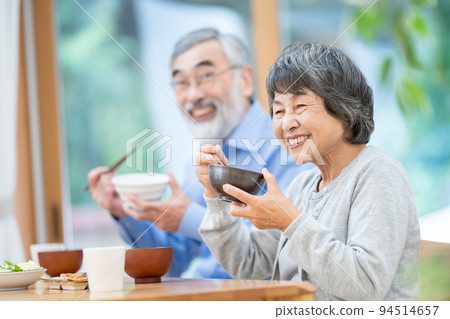 高級夫婦吃 94514657