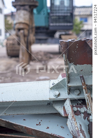 Metal scraps Metal scraps 94517224