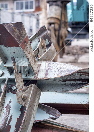 Metal scraps 94517226