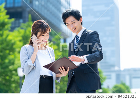 女商人男性團隊會議銷售商人 94521323