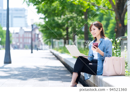 商務女性OL電腦辦公室休閒通勤 94521360
