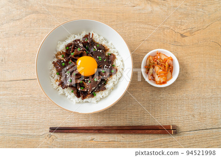 Rice with Soy-Flavoured Pork or Japanese Pork Donburi Rice with Soy-Flavoured Pork or Japanese Pork Donburi 94521998