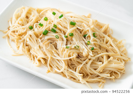 stir-fried golden needle mushroom with butter stir-fried golden needle mushroom with butter 94522256