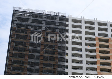 Condominium large-scale repair scaffolding outer wall construction collective housing Condominium large-scale repair scaffolding outer wall construction collective housing 94526358