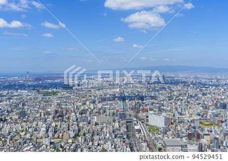 The cityscape of Osaka seen from the Abeno Harukas observatory 94529451