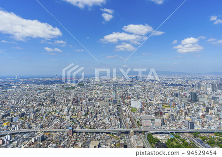 The cityscape of Osaka seen from the Abeno Harukas observatory The cityscape of Osaka seen from the Abeno Harukas observatory 94529454