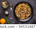 Seafood pasta with clams Spaghetti alle Vongole. 94531487