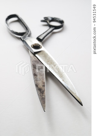 生鏽的舊剪刀 生鏽的舊剪刀 94531549
