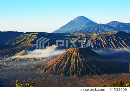 婆羅摩山,印度尼西亞爪哇的聖山 婆羅摩山,印度尼西亞爪哇的聖山 94533006