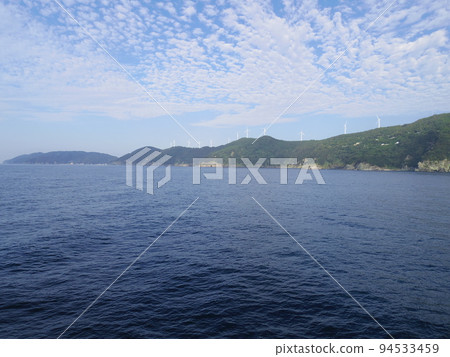 Sadamisaki Peninsula seen from the sea (Ikata-cho, Nishiuwa-gun, Ehime Prefecture) Sadamisaki Peninsula seen from the sea (Ikata-cho, Nishiuwa-gun, Ehime Prefecture) 94533459