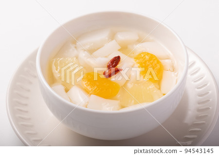 杏仁豆腐（橘子和菠蘿） 94543145