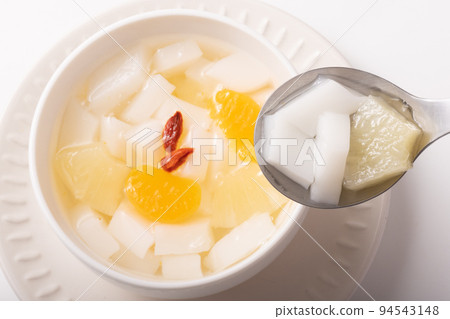 杏仁豆腐（橘子和菠蘿） 94543148
