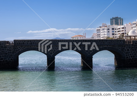 Bridge to the Castle of Saint Gabriel, Arrecife Bridge to the Castle of Saint Gabriel, Arrecife 94553200