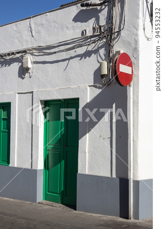 Street in Arrecife, Lanzarote, Canary Islands Street in Arrecife, Lanzarote, Canary Islands 94553232