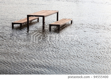 Floods in the Saone valley, France  94555400