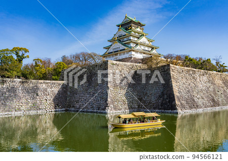 Osaka Castle and the Imperial Boat 94566121