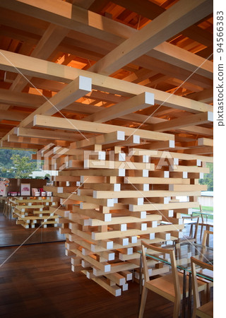 The interior of COEDA HOUSE in Atami designed by Kengo Kuma 94566383