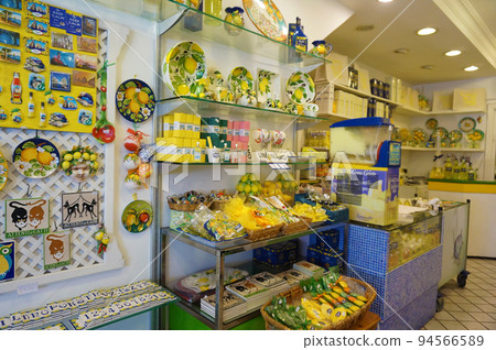 Lemon goods sold in Capri, Italy 94566589