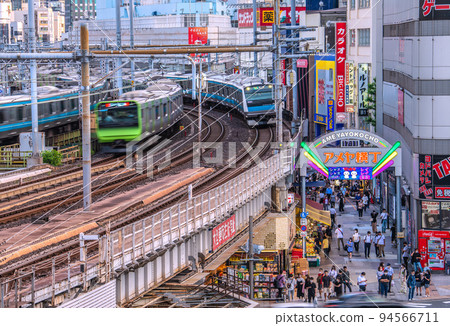 Tokyo cityscape in Japan 8 weeks the world's most .... View of Ueno's Ameyoko, which is crowded despite the corona crisis = September 16 94566711