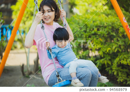 Park, child, nursery teacher 94568979