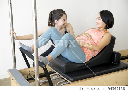 Maternity Pilates image Maternity Pilates image 94569118