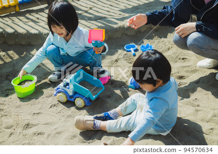 Park Children Sandbox 94570634