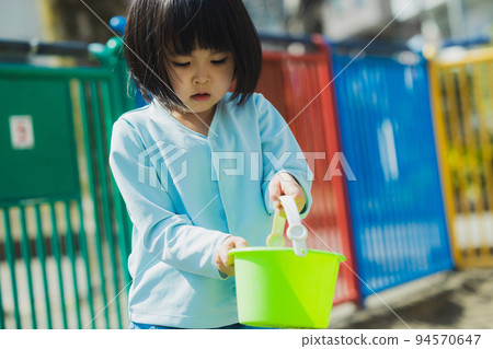 Park Children Sandbox 94570647