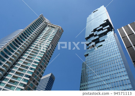 Cityscape Mahanakorn Tower downtown blue sky in BANGKOK THAILAND Cityscape Mahanakorn Tower downtown blue sky in BANGKOK THAILAND 94571113