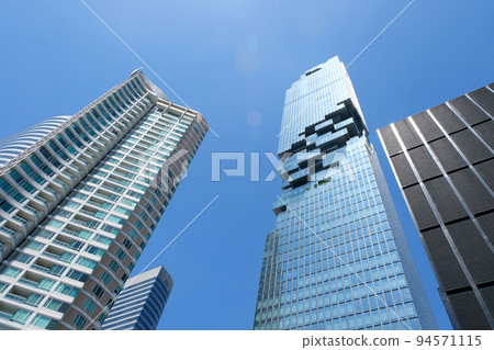 Cityscape Mahanakorn Tower downtown blue sky in BANGKOK THAILAND Cityscape Mahanakorn Tower downtown blue sky in BANGKOK THAILAND 94571115