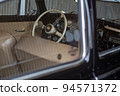 I tried to shoot the inside of a classic car with atmosphere 94571372