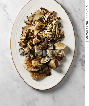 Seafood Mushroom Salad 94573159