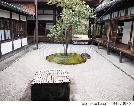Kenninji Temple 〇△□ Garden Kenninji Temple 〇△□ Garden 94573920