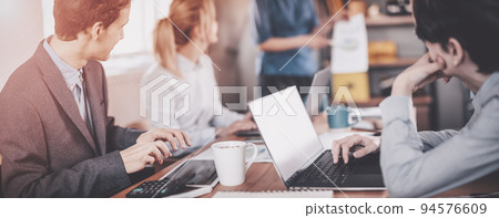 Team of business people working in the office Team of business people working in the office 94576609