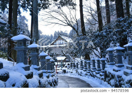 Shikoku Pilgrimage 66th bill place Unpenji snow scene 94578596