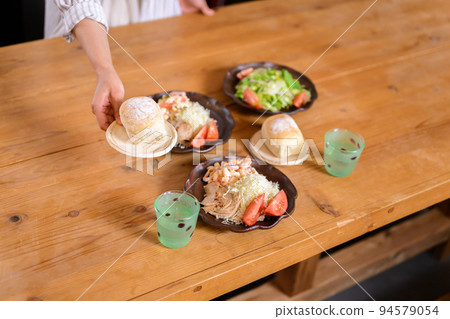 A bird's-eye view of the food being prepared A bird's-eye view of the food being prepared 94579054