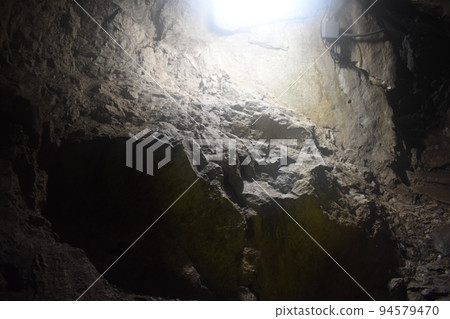 Mitsugo Limestone Cave Mitsugo Limestone Cave 94579470
