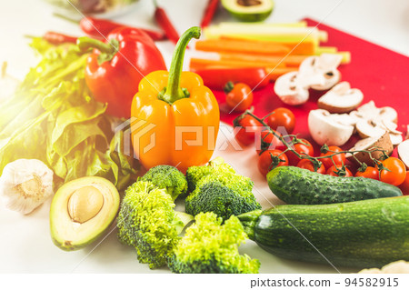 Fresh colorful vegetables, rich in nutrients and vitamins, to be used as ingredients of many recipes 94582915