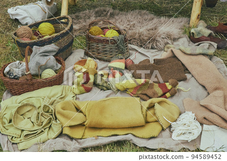 Threads, yarn and woolen cloth of the Vikings 94589452