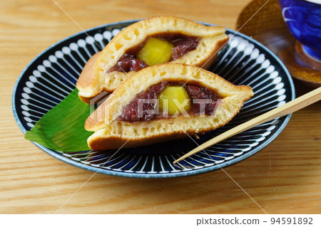 Chestnut Dorayaki Japanese Sweets Chestnut Dorayaki Japanese Sweets 94591892