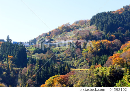 Beautiful autumn leaves of Shinshu Part 2111 Beautiful autumn leaves of Shinshu Part 2111 94592102