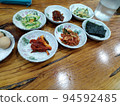 Korean cuisine  94592485