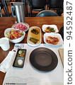 Korean cuisine  94592487