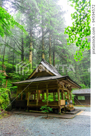 神秘的神社“能量點/正殿風景”上色見熊野馬神社(阿蘇郡高森町上色見) 神秘的神社“能量點/正殿風景”上色見熊野馬神社(阿蘇郡高森町上色見) 94594572