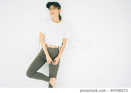 Young woman in sportswear Young woman in sportswear 94596073