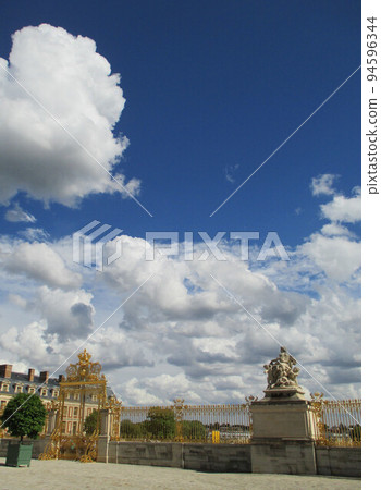 Palace of Versailles  94596344